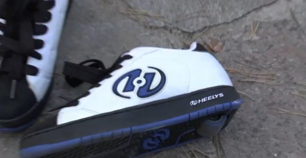 Роликовые кроссовки и кеды Heelys Роликовые кроссовки и кеды Heelys